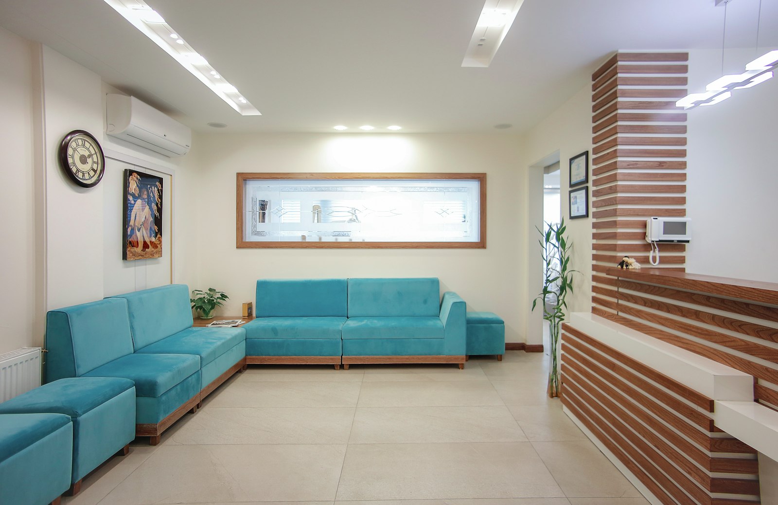 Calm waiting lounge at Smile and Shining Dental Clinic